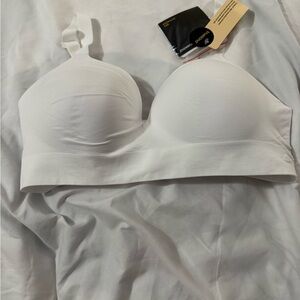 Truekind wireless shaping bra size XL nwt